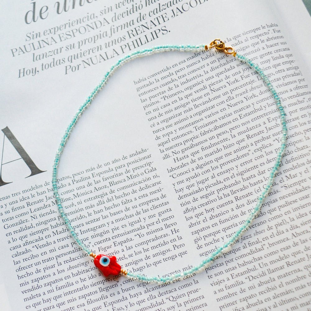 Collar mano roja Accesoriosjeco 