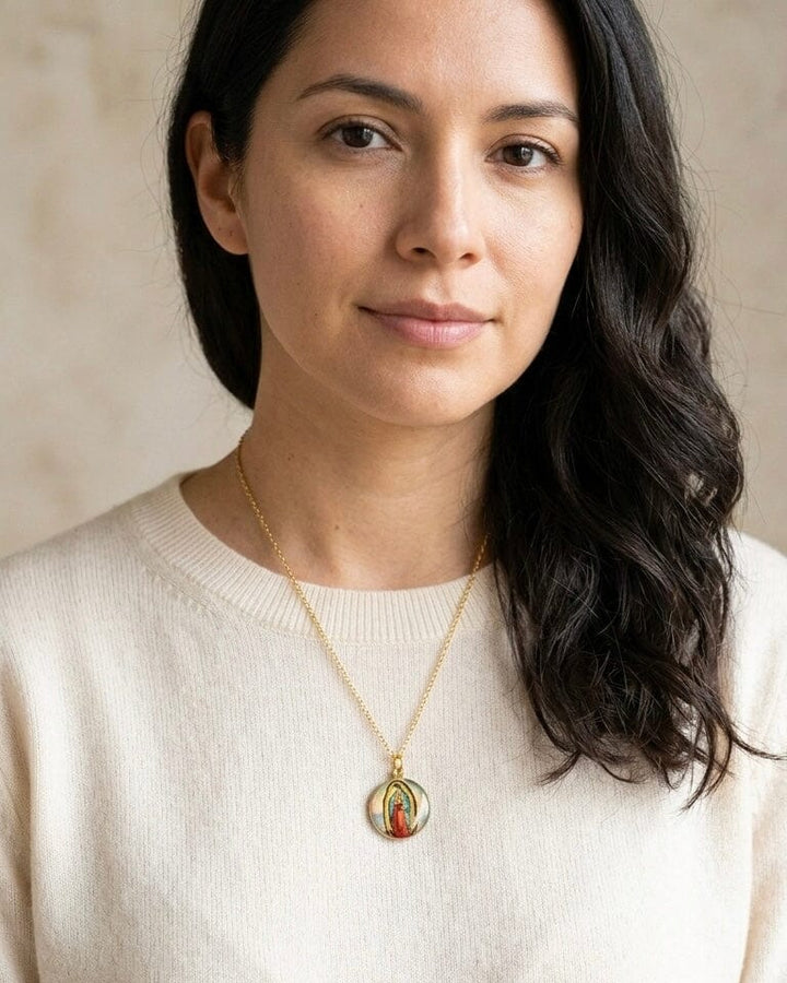 Collar medalla de la virgen Accesoriosjeco 