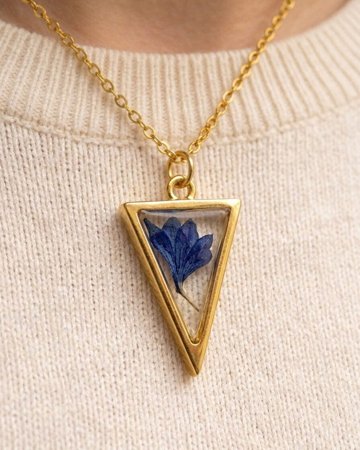 Collar triangulo natural Accesoriosjeco 