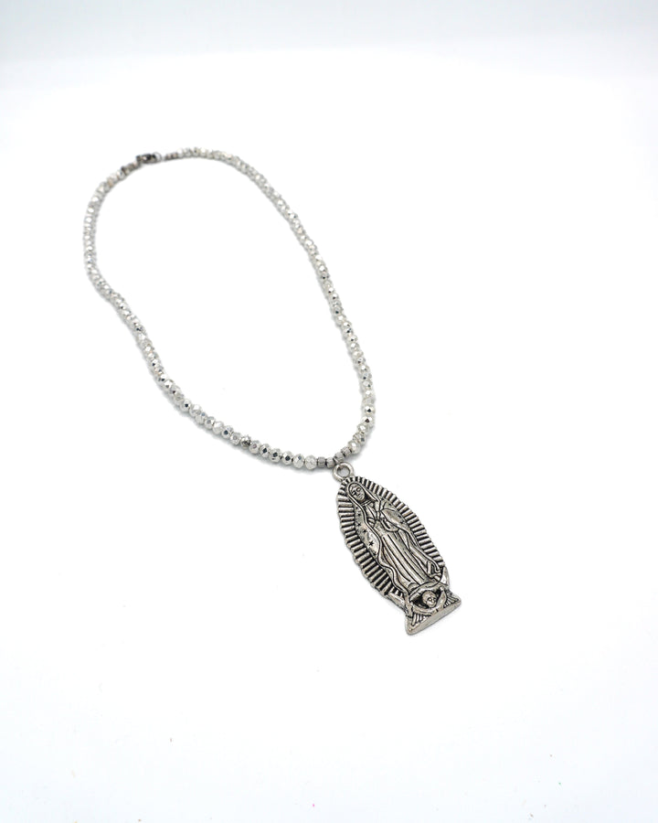 Collar Virgencita protectora Accesoriosjeco 