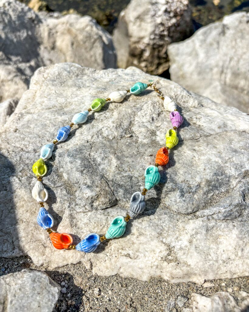 Collar caracoles de colores Accesoriosjeco 