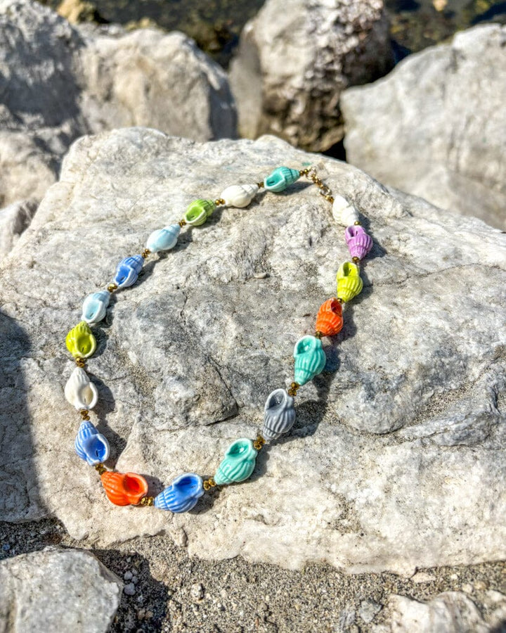Collar caracoles de colores Accesoriosjeco 