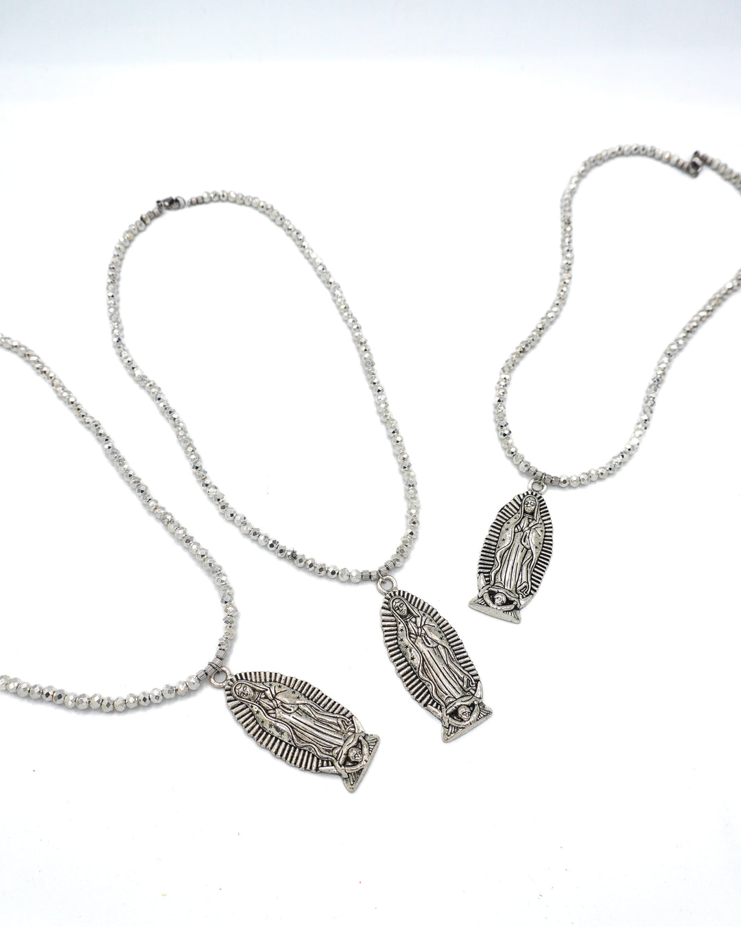 Collar Virgencita protectora Accesoriosjeco 