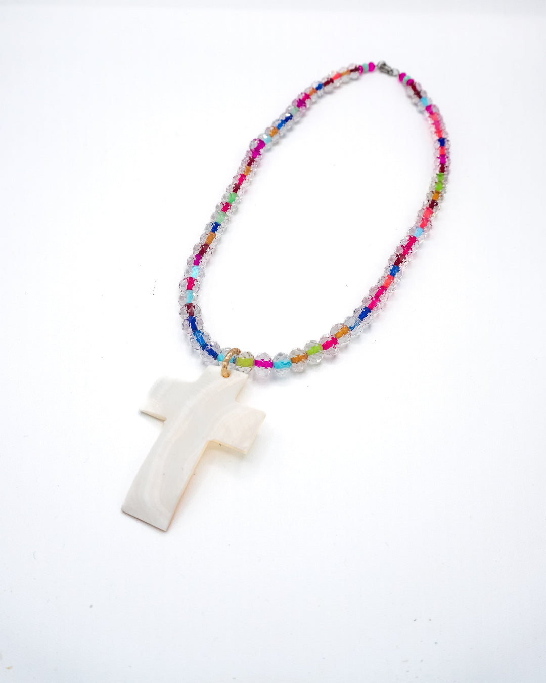 Collar cruz de colores Accesoriosjeco 