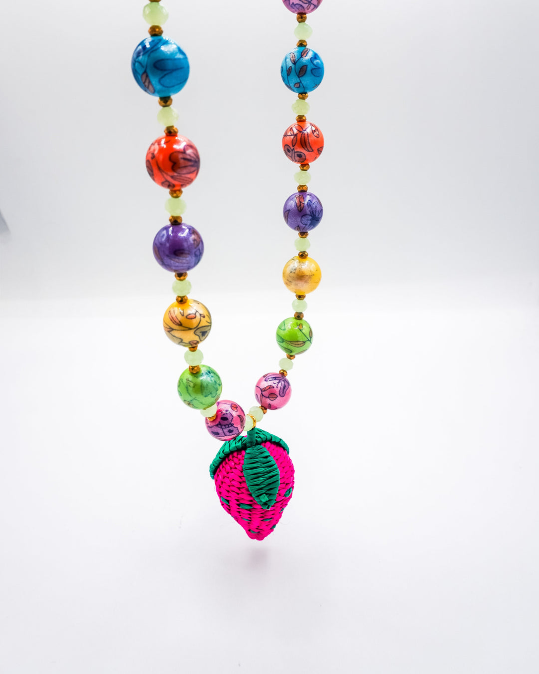 Collar tropical fresa Accesoriosjeco 